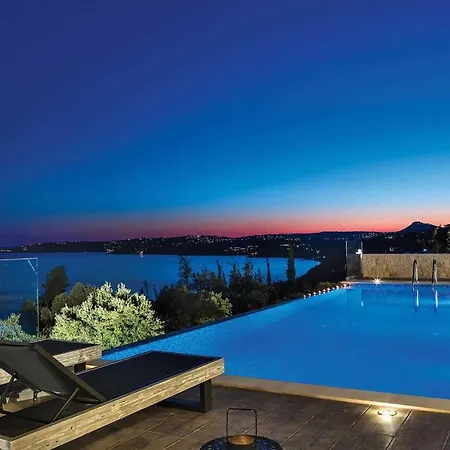 Sleeps 6 Air Con Wifi *